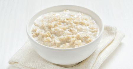 Mingau de aveia engorda? A verdade que ninguém te conta