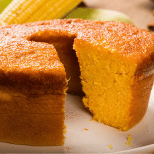 Bolo de fubá fofinho: receita fácil e deliciosa