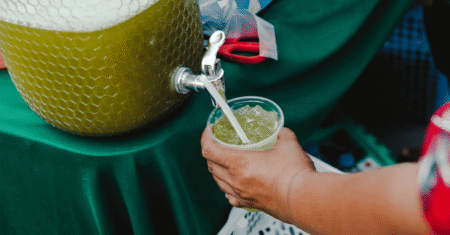 Grávida pode tomar caldo de cana?