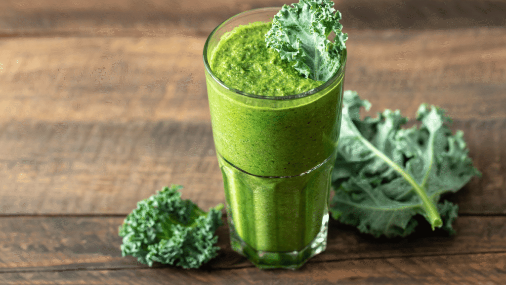Suco detox de couve