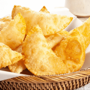 Massa caseira de pastel: receita passo a passo para fazer em casa